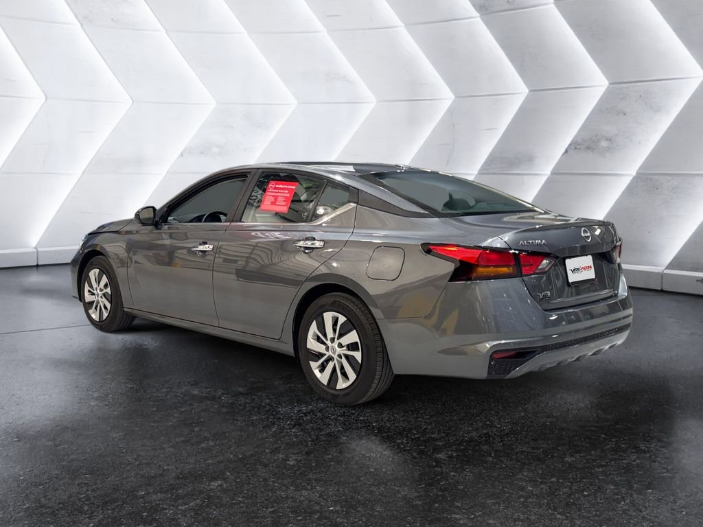 Used 2025 Nissan Altima 2.5 S image 6