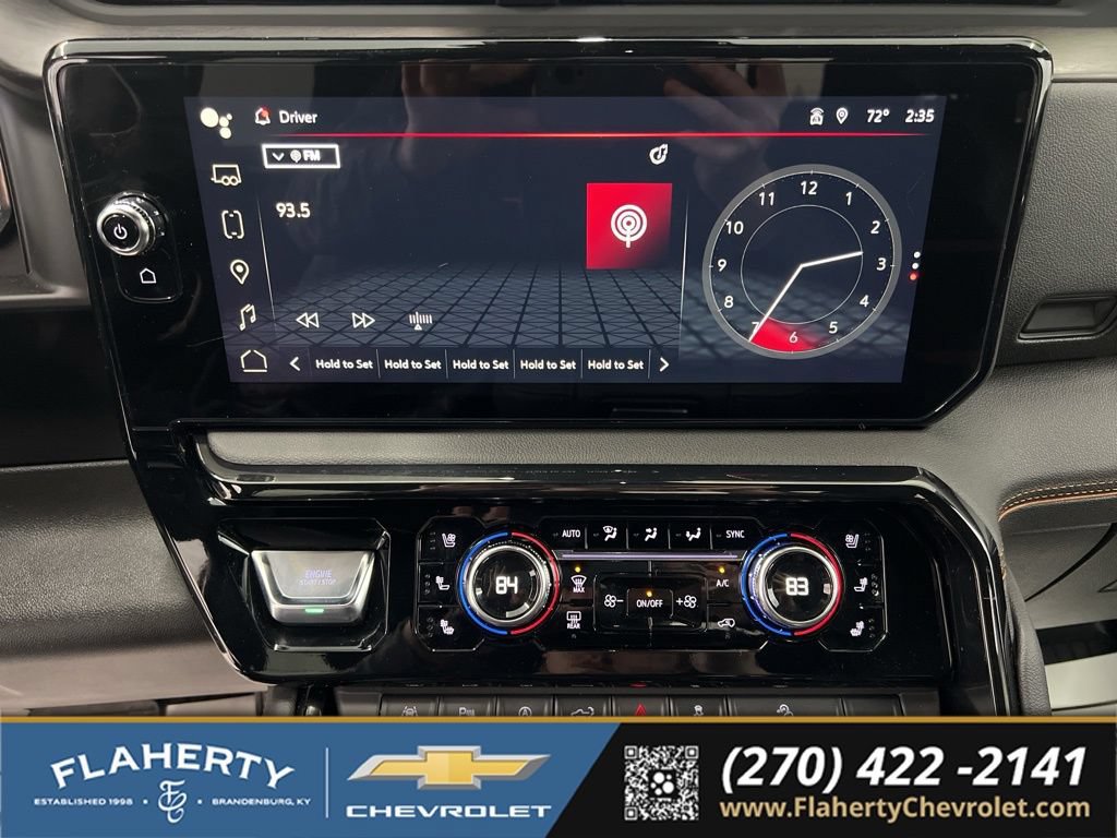 Used 2025 GMC Sierra 1500 AT4 w/ Technology Package AWD/4WD image 29