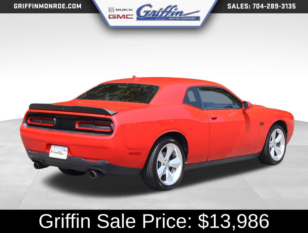 Used 2016 Dodge Challenger R/T Plus RWD image 6