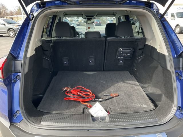 Certified 2023 Nissan Rogue SV image 33
