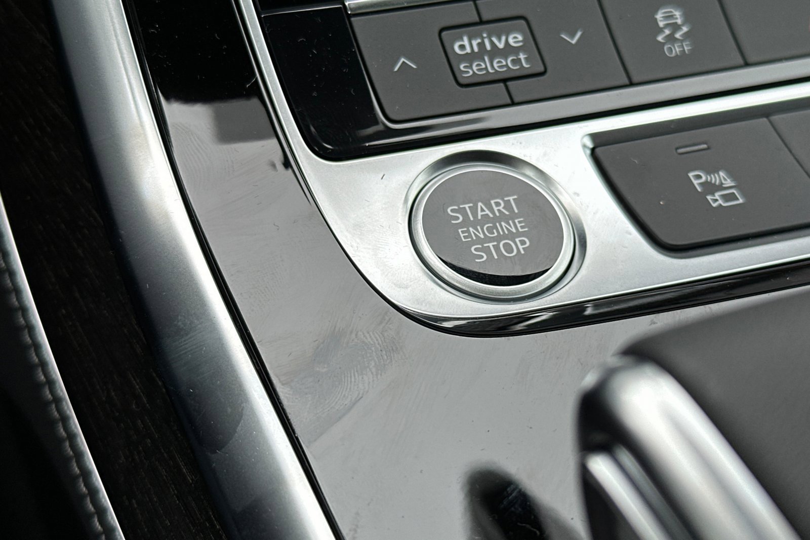 Used 2025 Audi Q7 3.0T Premium Plus w/ Premium Plus Package image 22