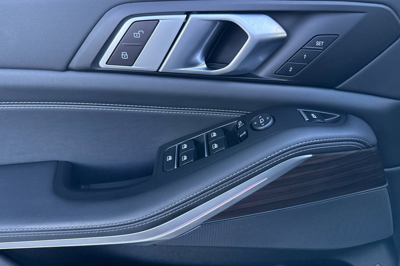 Certified 2024 BMW X5 xDrive50e w/ Parking Assistance Package image 12