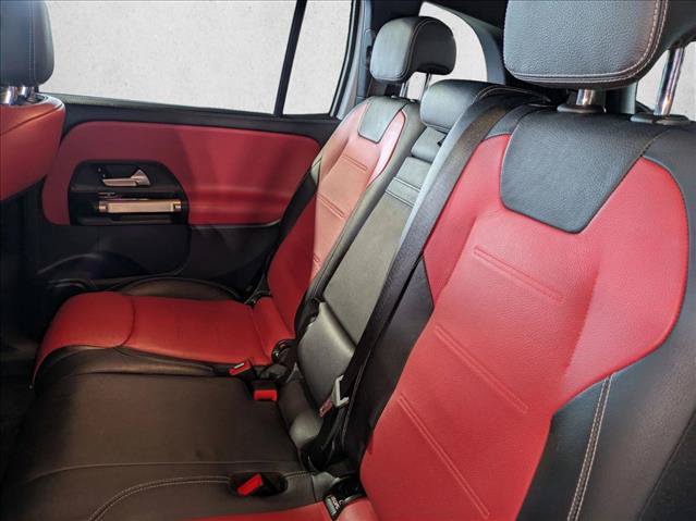 Certified 2022 Mercedes-Benz GLB 35 AMG 4MATIC image 21