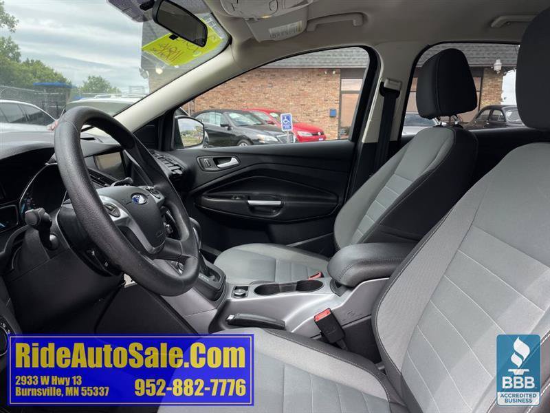 Used 2016 Ford Escape SE w/ Equipment Group 201A AWD/4WD image 10