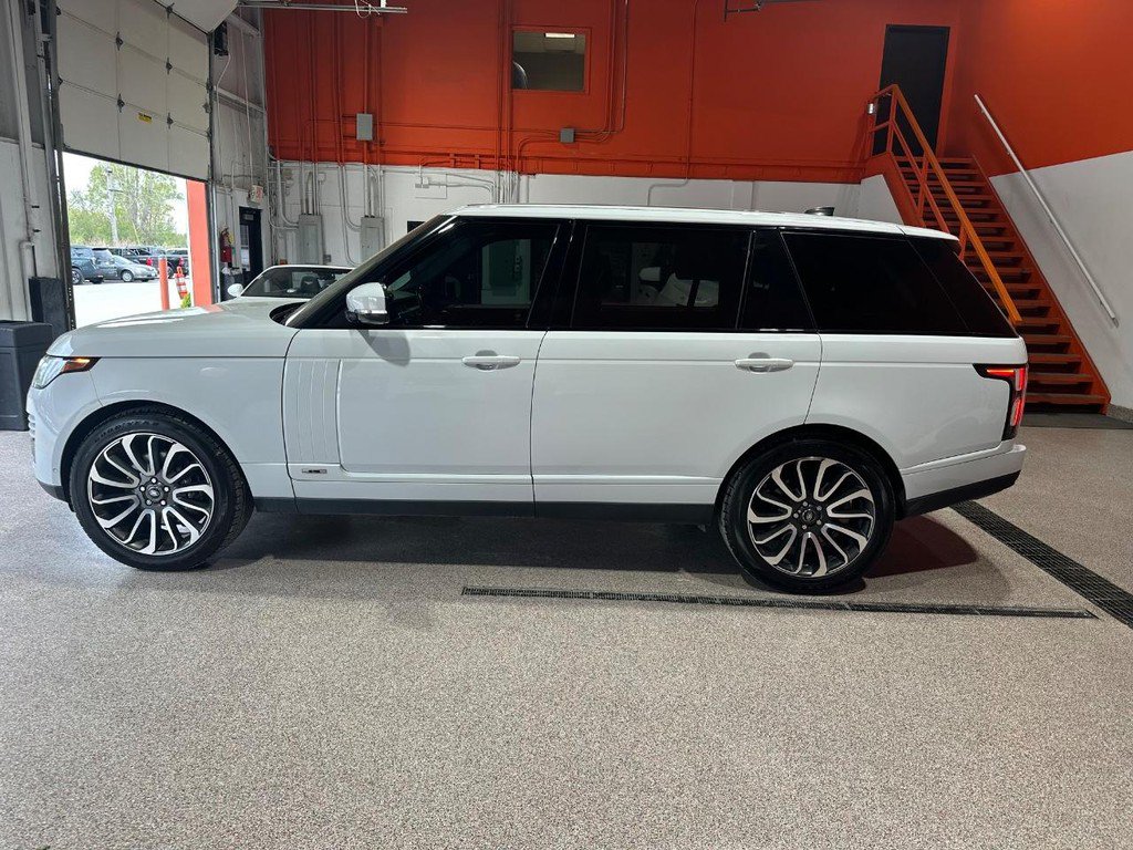 Used 2019 Land Rover Range Rover Long Wheelbase Supercharged AWD/4WD image 30