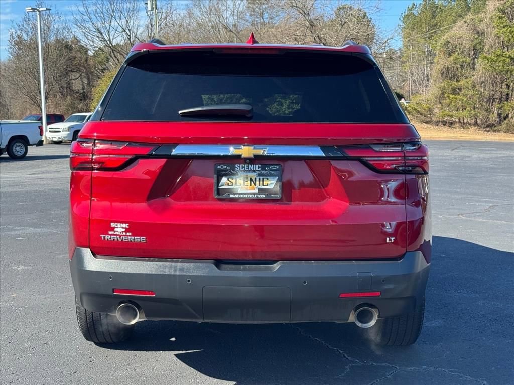 Used 2023 Chevrolet Traverse LT image 4