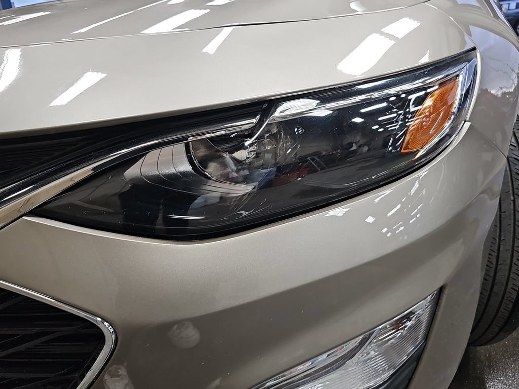 Used 2024 Chevrolet Malibu LS FWD image 30