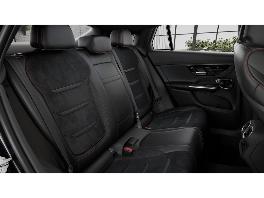 New 2025 Mercedes-Benz GLC 43 AMG 4MATIC Coupe image 5