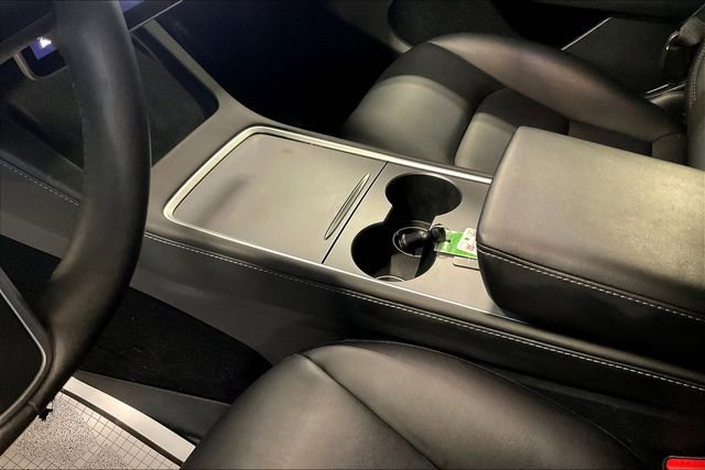 Used 2023 Tesla Model Y Performance image 17