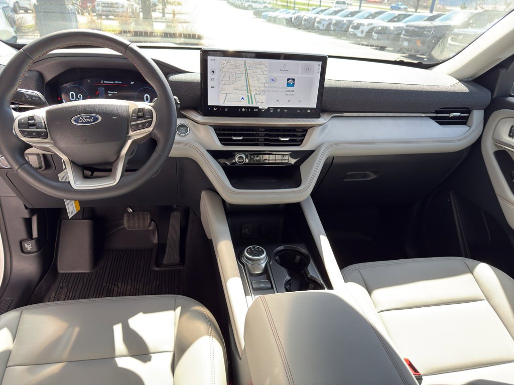 New 2026 Ford Explorer Active w/ Active Comfort Package AWD/4WD image 23