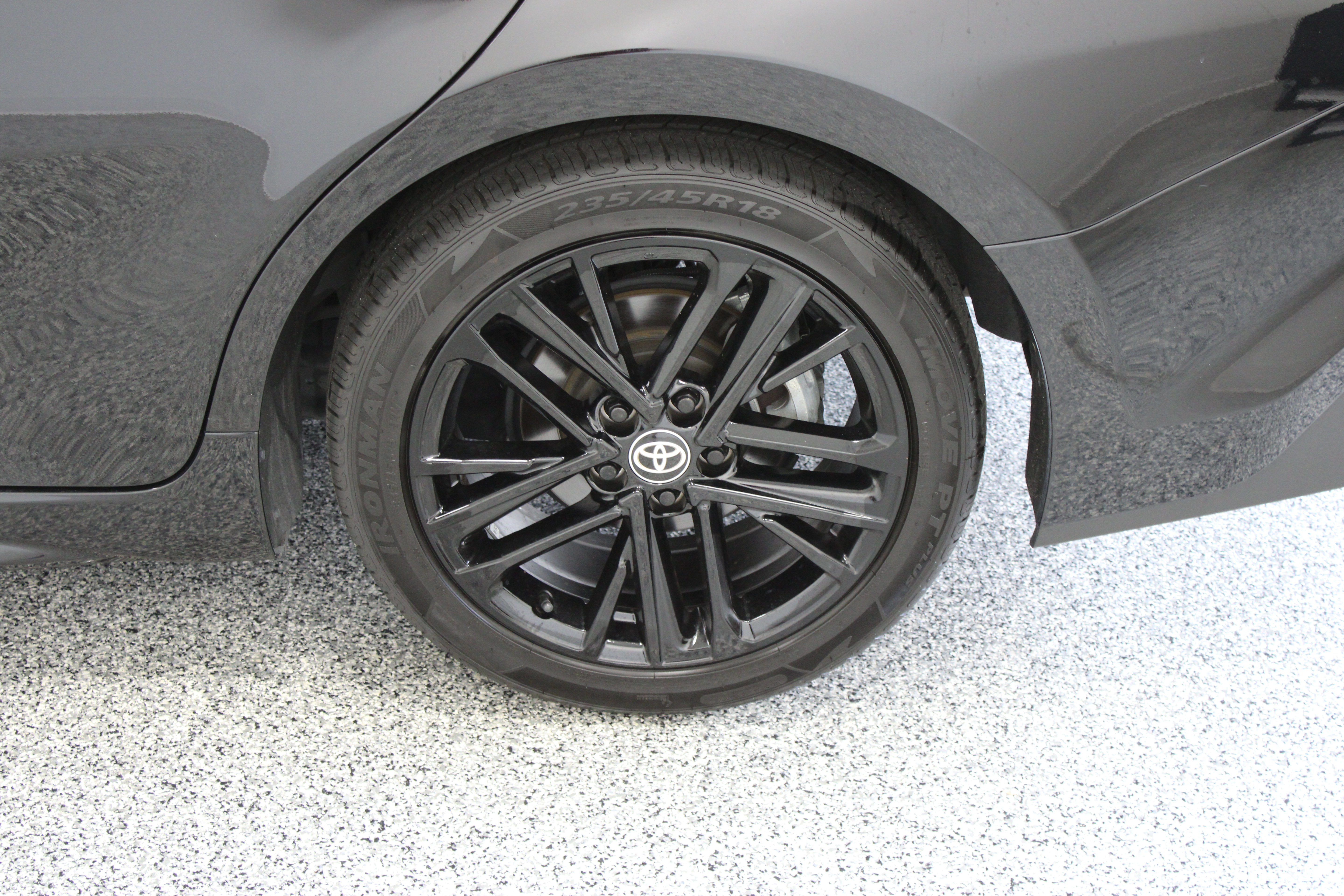 Used 2025 Toyota Camry SE FWD image 10