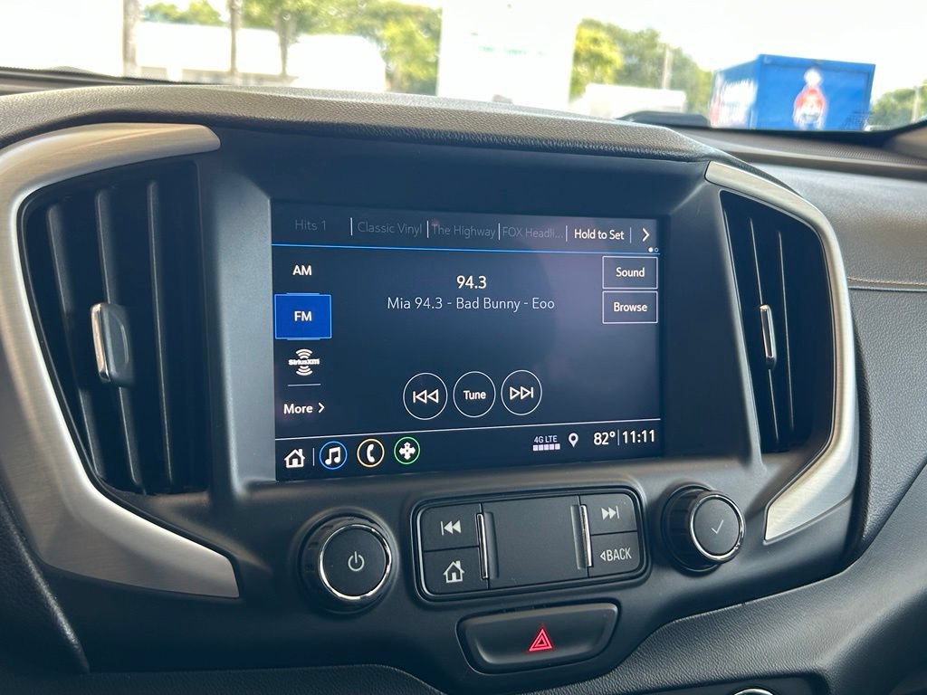 Used 2020 GMC Terrain SLT w/ Preferred Package FWD image 11