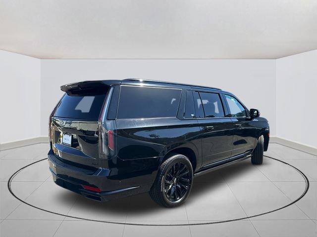 Certified 2023 Cadillac Escalade ESV Sport Platinum w/ LPO, ONYX Package AWD/4WD image 11