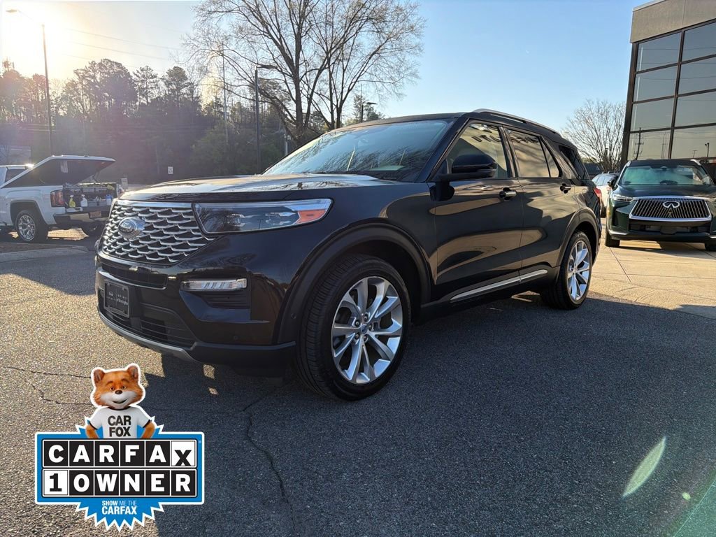 Used 2022 Ford Explorer Platinum w/ Equipment Group 601A image 3