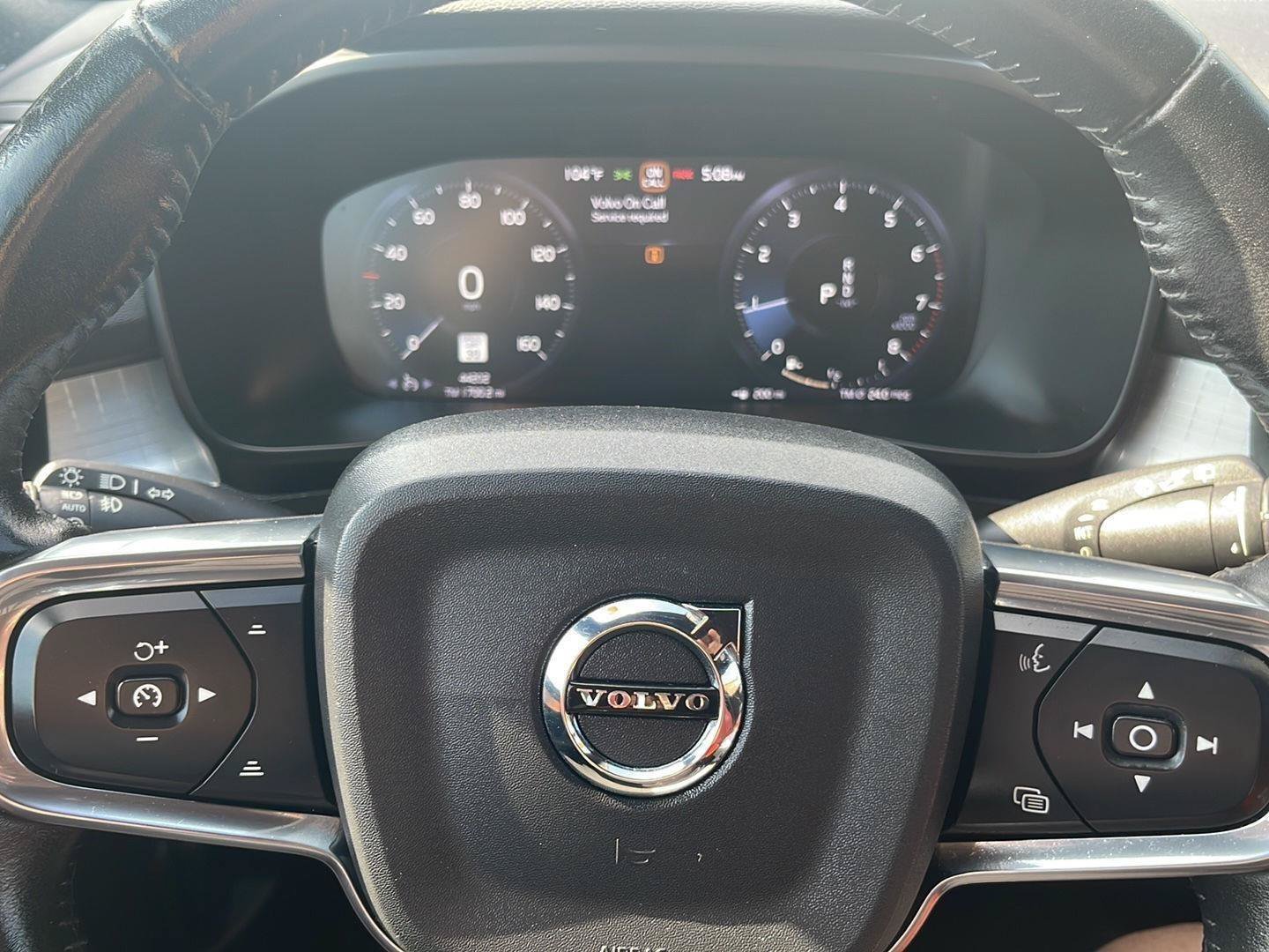 Used 2019 Volvo XC40 T5 Momentum AWD/4WD image 26