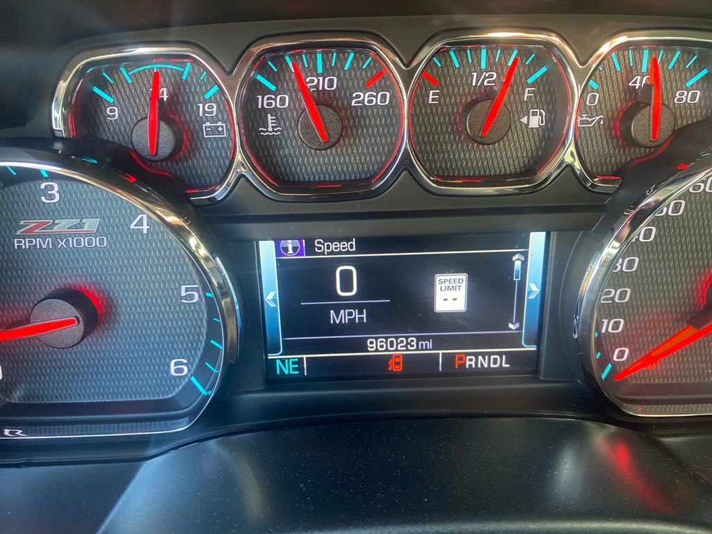 Used 2018 Chevrolet Silverado 1500 LTZ Z71 w/ Centennial Edition image 17