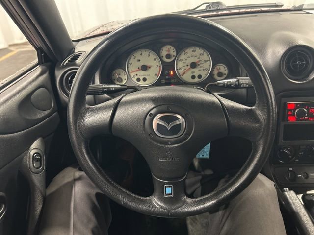 Used 2003 MAZDA MX-5 Miata image 10