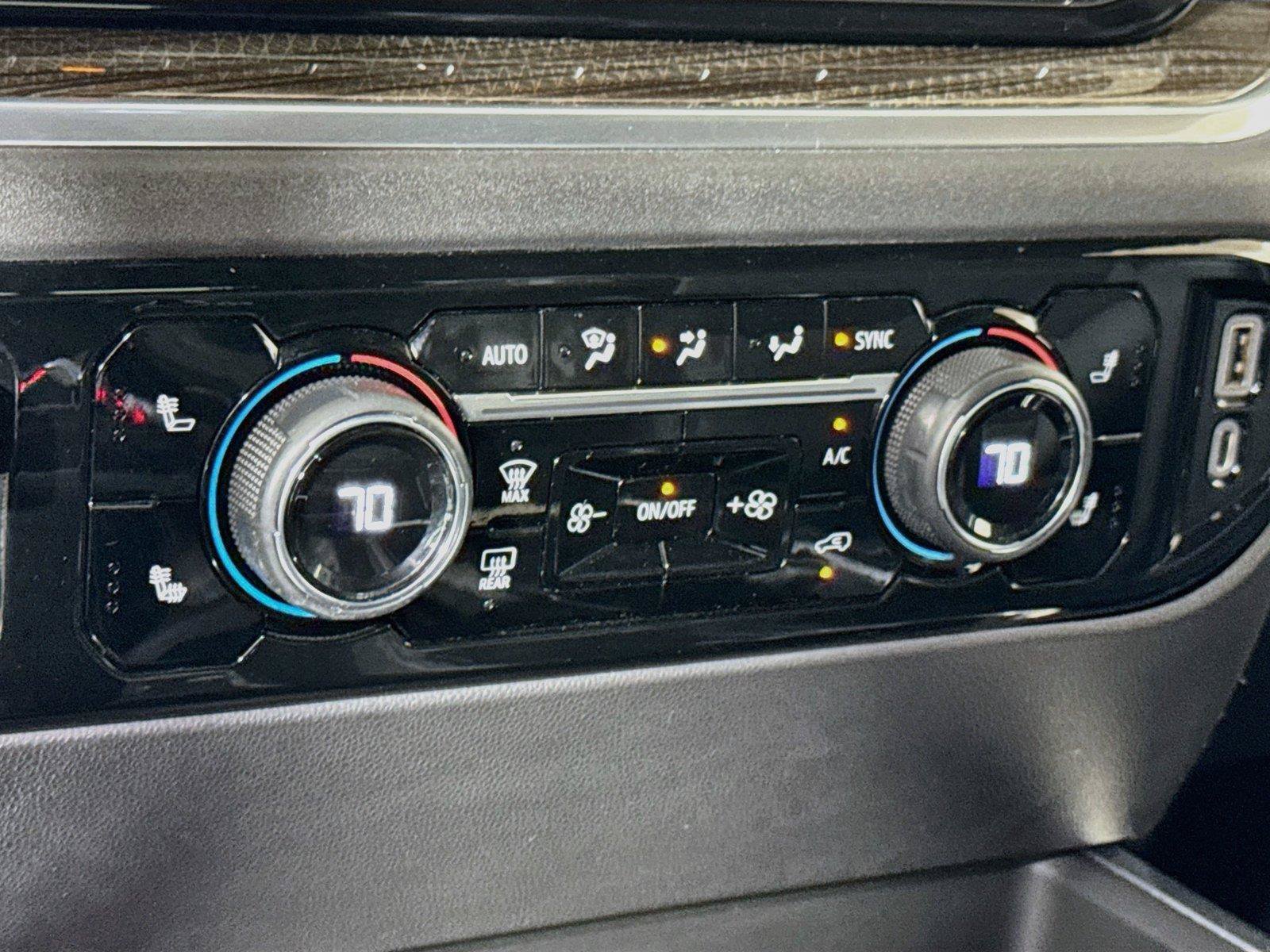 Used 2022 Chevrolet Silverado 1500 LT Trail Boss w/ LT Trail Boss Premium Package AWD/4WD image 14