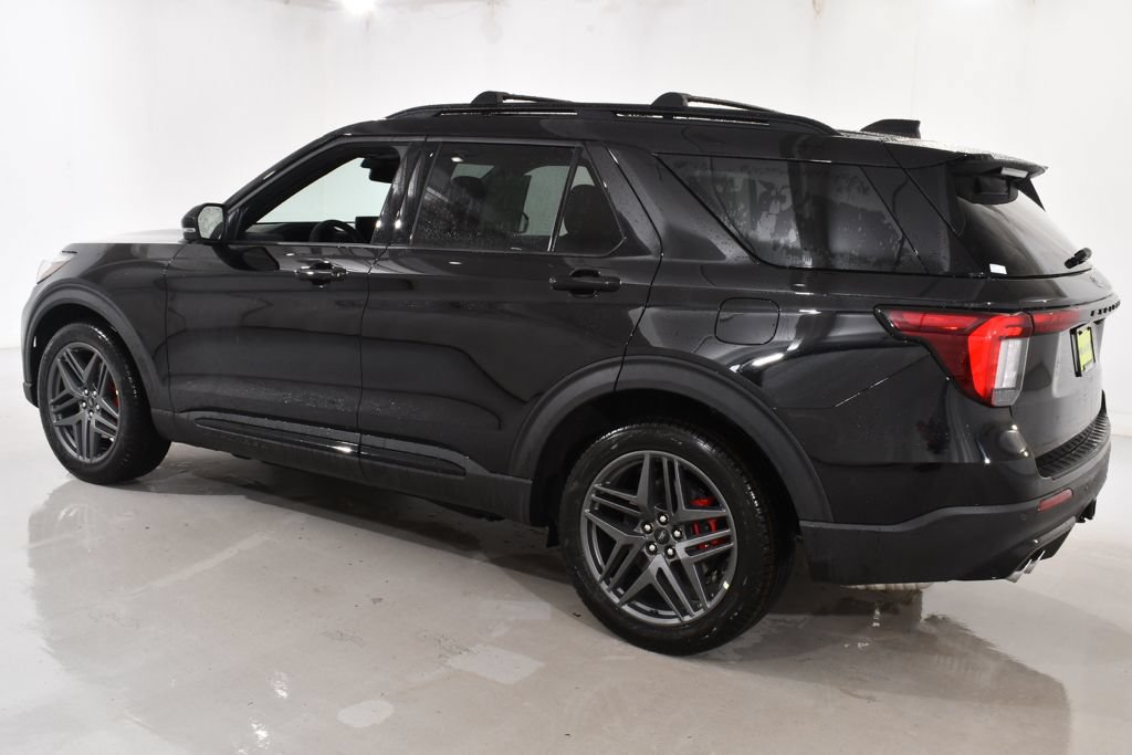 New 2026 Ford Explorer ST w/ Sun And Sound Package AWD/4WD image 15