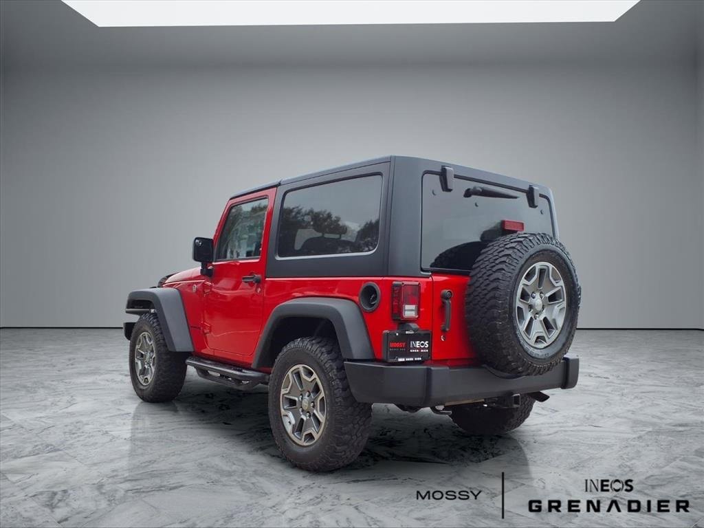 Used 2018 Jeep Wrangler Rubicon w/ Power Convenience Group image 2