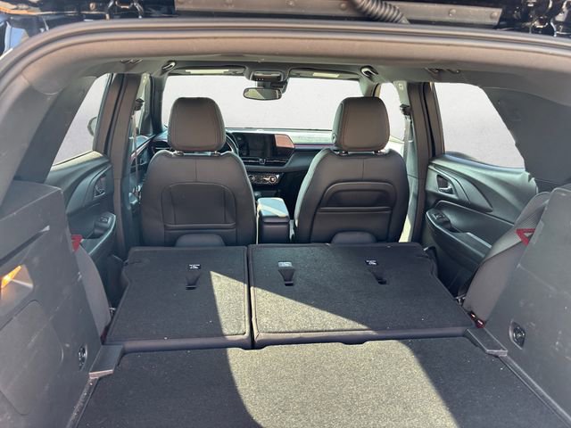 Used 2024 Chevrolet TrailBlazer RS w/ Convenience Package image 21