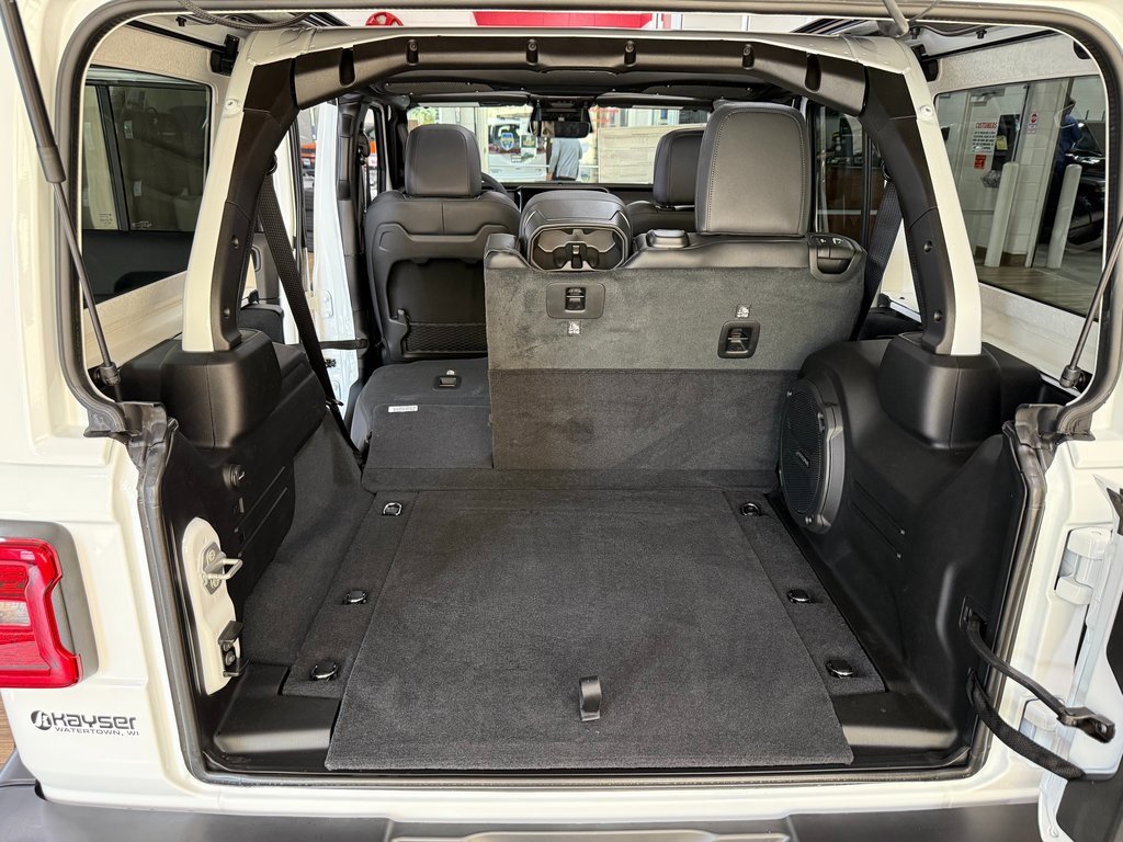 New 2026 Jeep Wrangler Sahara image 42