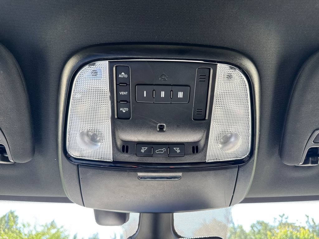 Used 2024 Dodge Durango GT AWD/4WD image 27