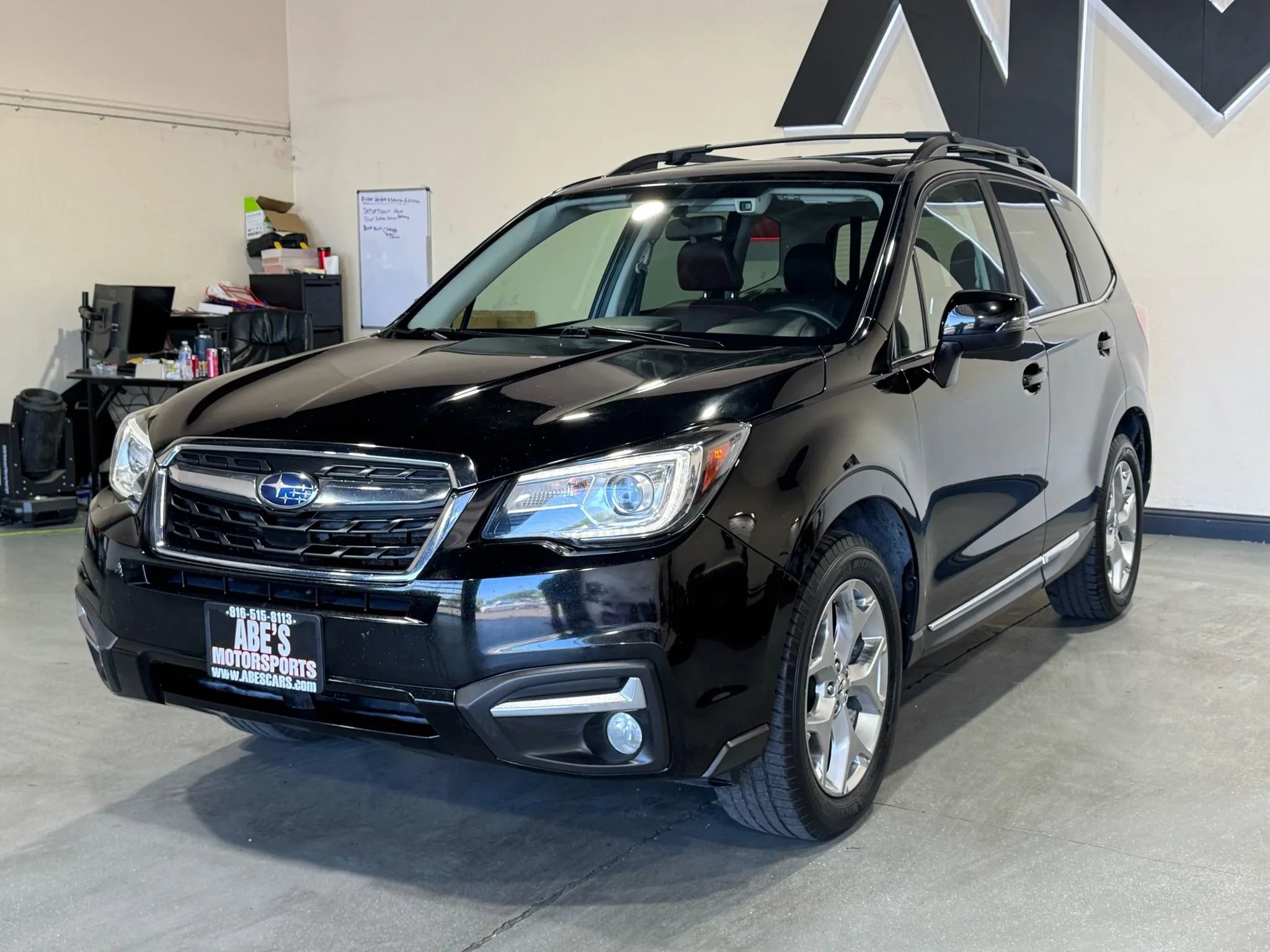 Used 2018 Subaru Forester 2.5i Touring image 1