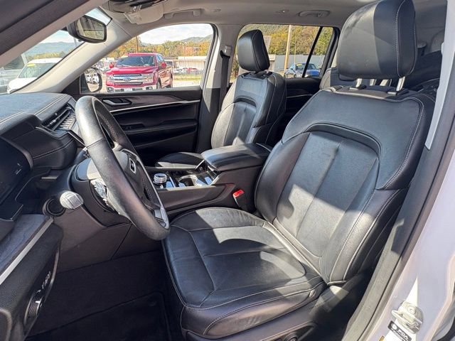 Used 2022 Jeep Grand Cherokee L Limited image 32