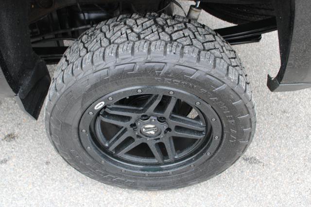 Used 2018 Chevrolet Silverado 1500 LT w/ All Star Edition image 13