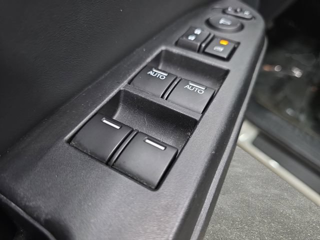Used 2015 Honda Pilot Touring image 27