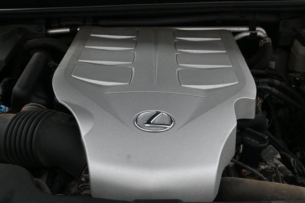 Used 2018 Lexus GX 460 Premium AWD/4WD image 39