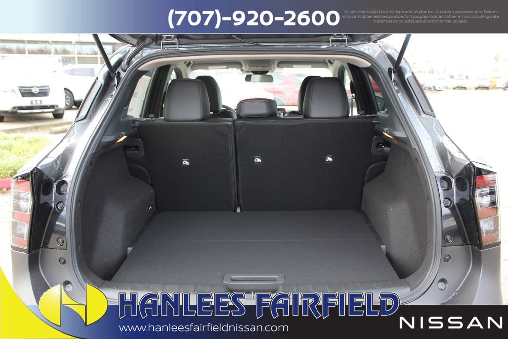New 2026 Nissan Kicks SR FWD image 10