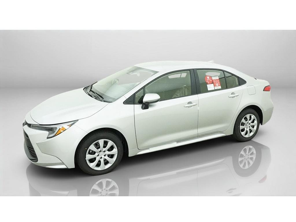 New 2027 Toyota Corolla LE FWD image 2