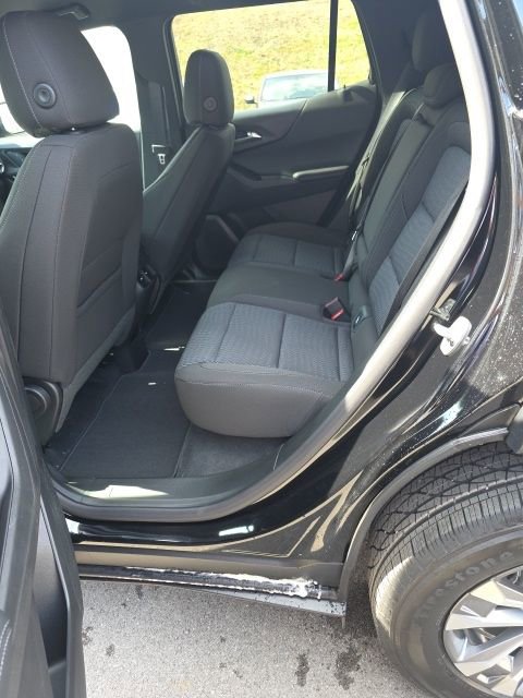 New 2026 Chevrolet Equinox LT w/ Safety and Technology Package image 11