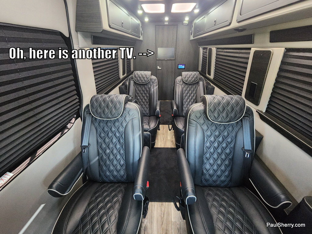 Used 2024 Mercedes-Benz Sprinter 3500 image 37