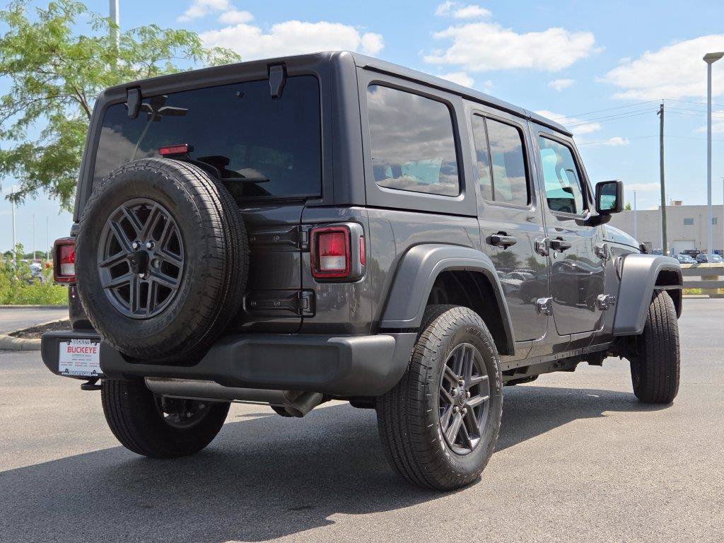 Used 2024 Jeep Wrangler Unlimited Sport AWD/4WD image 13