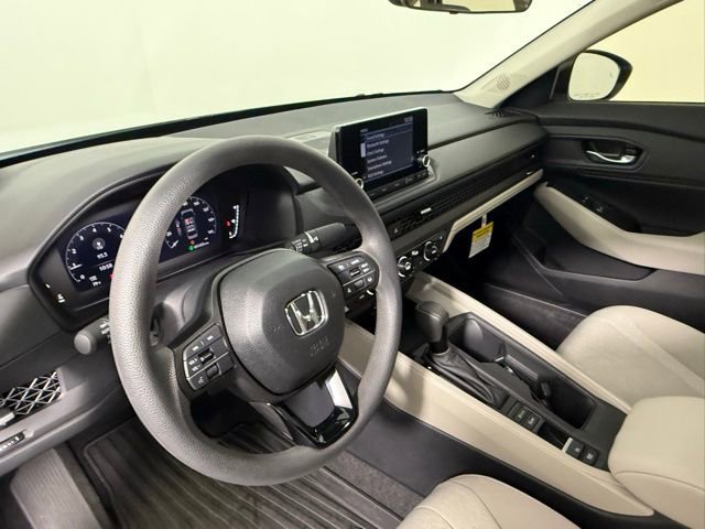Used 2025 Honda Accord SE image 54