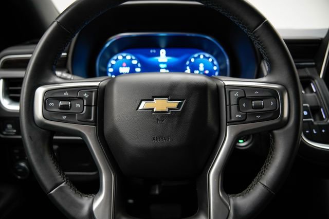Used 2024 Chevrolet Suburban LT image 32