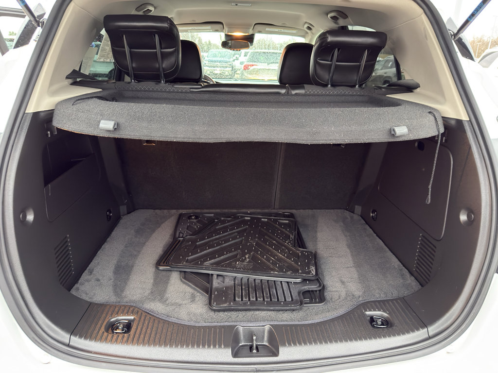 Used 2022 Buick Encore Preferred w/ Safety Package II image 35