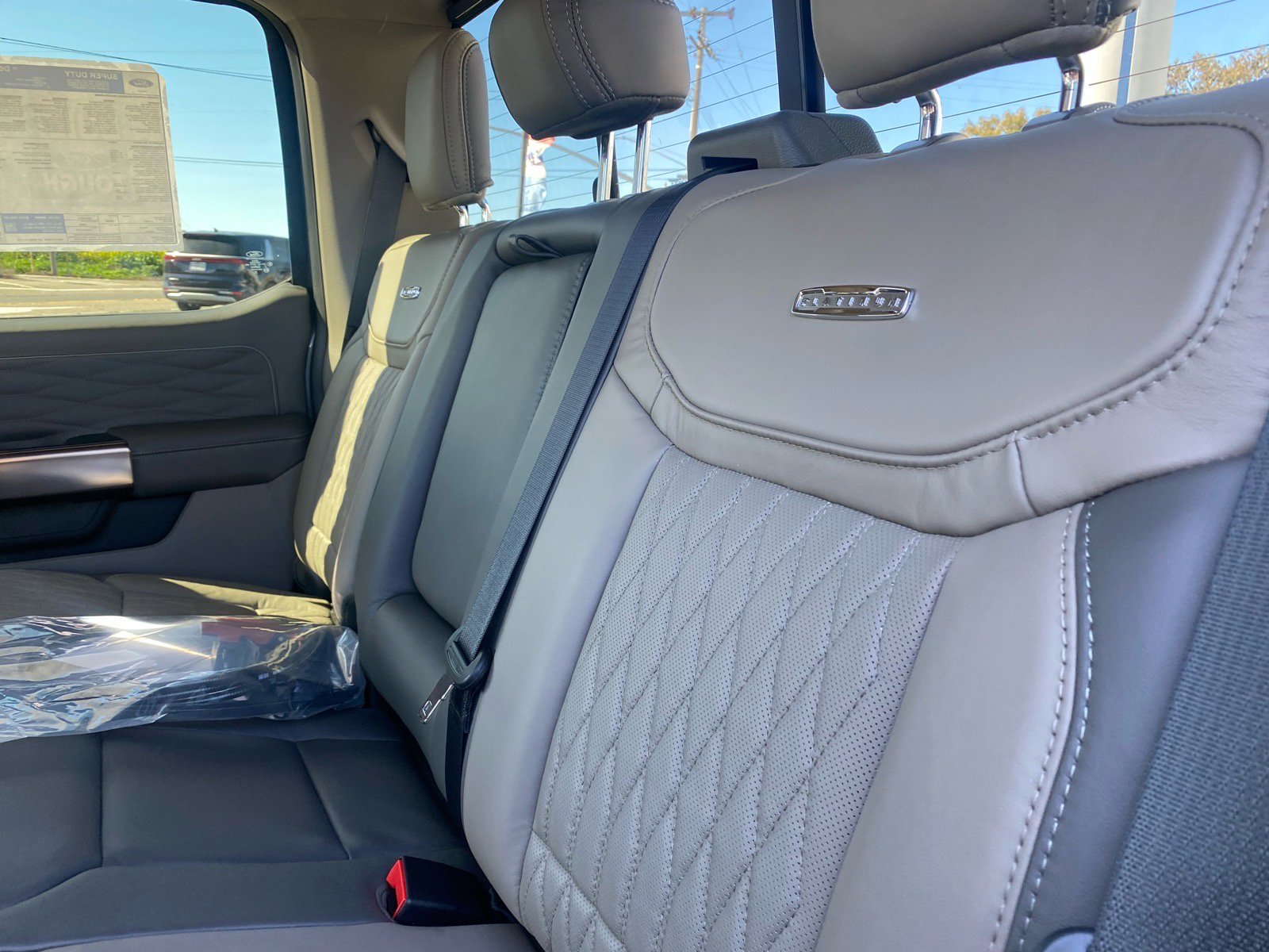 New 2026 Ford F250 Platinum w/ Platinum Plus Package image 17