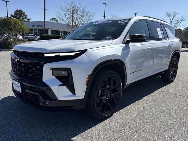 Used 2024 Chevrolet Traverse RS image 7