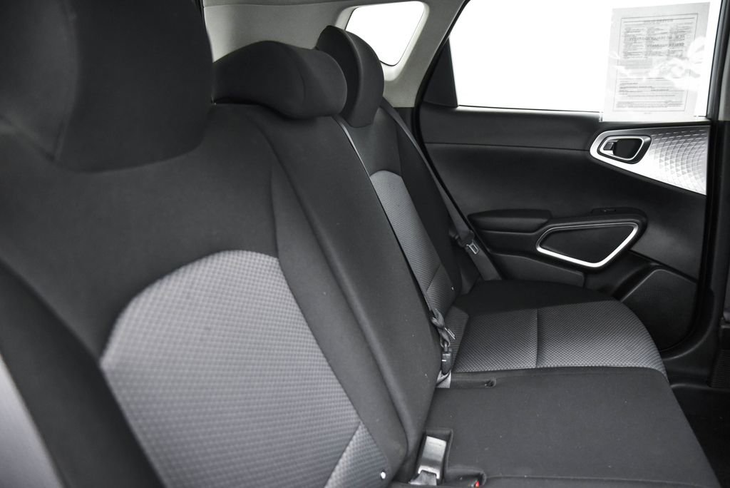 Used 2023 Kia Soul LX w/ Option Group 015 image 12