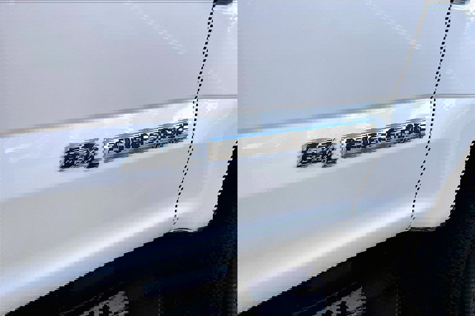 Used 2017 Ford F350 Lariat w/ Lariat Ultimate Package image 16