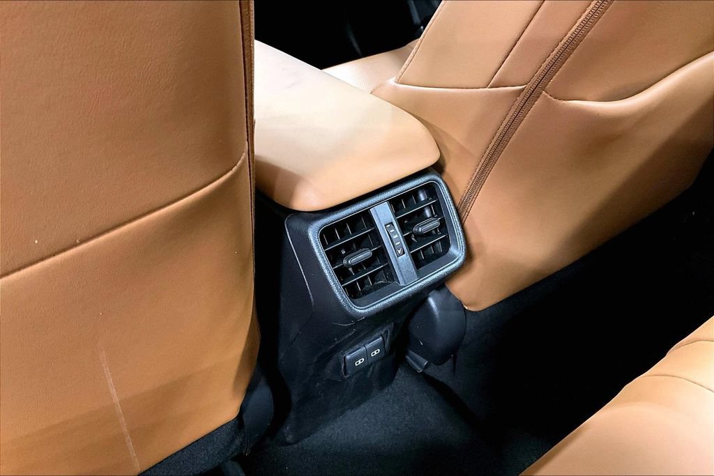 Used 2022 Lexus UX 250h w/ Premium Package AWD/4WD image 10