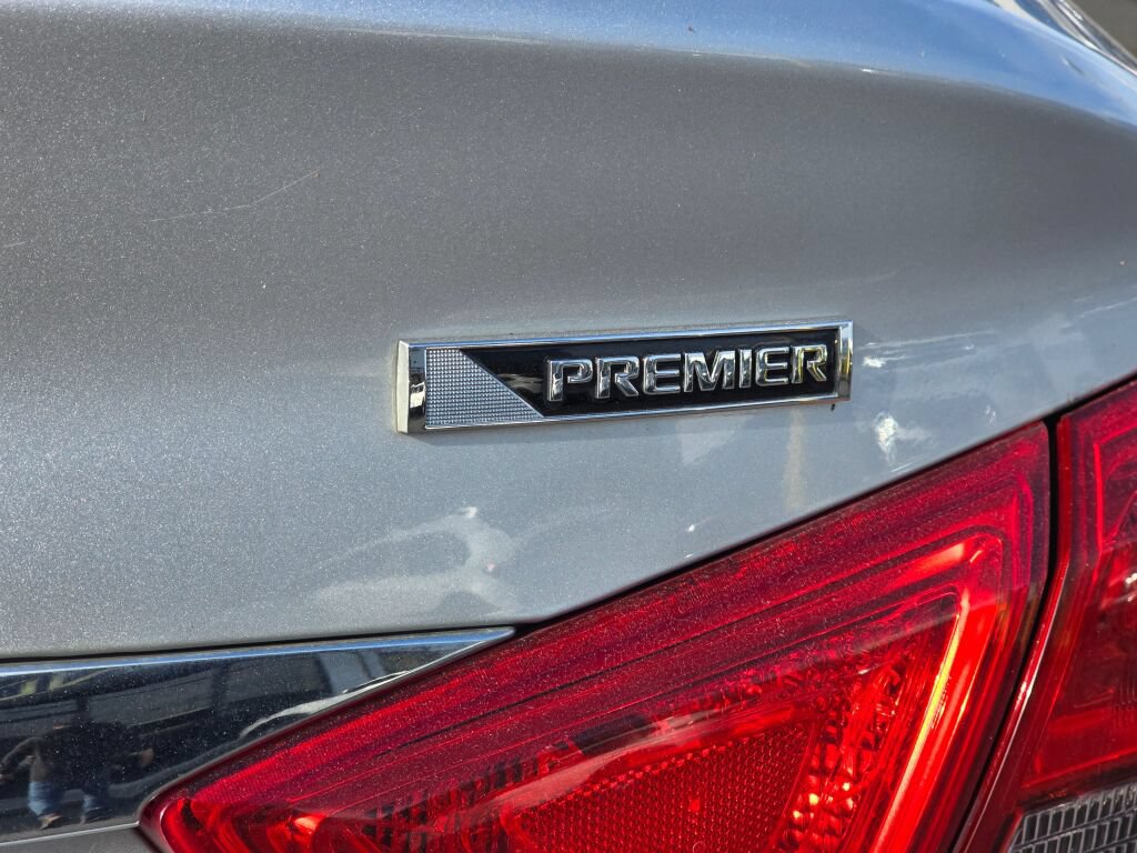 Used 2017 Chevrolet Impala Premier FWD image 15