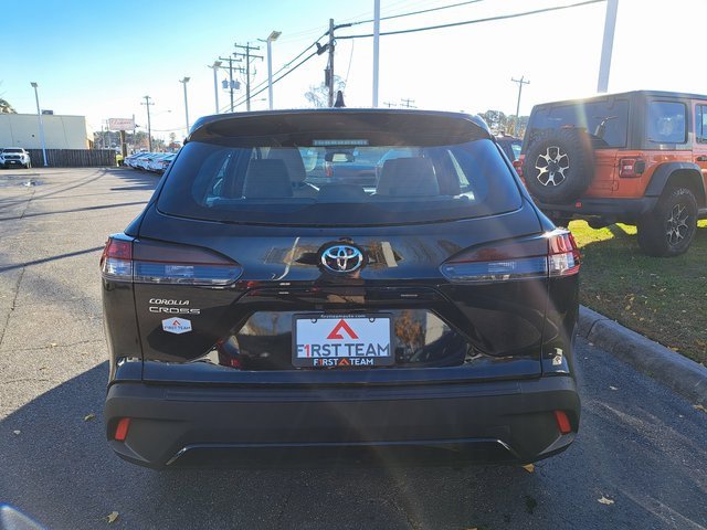 New 2026 Toyota Corolla Cross L image 7