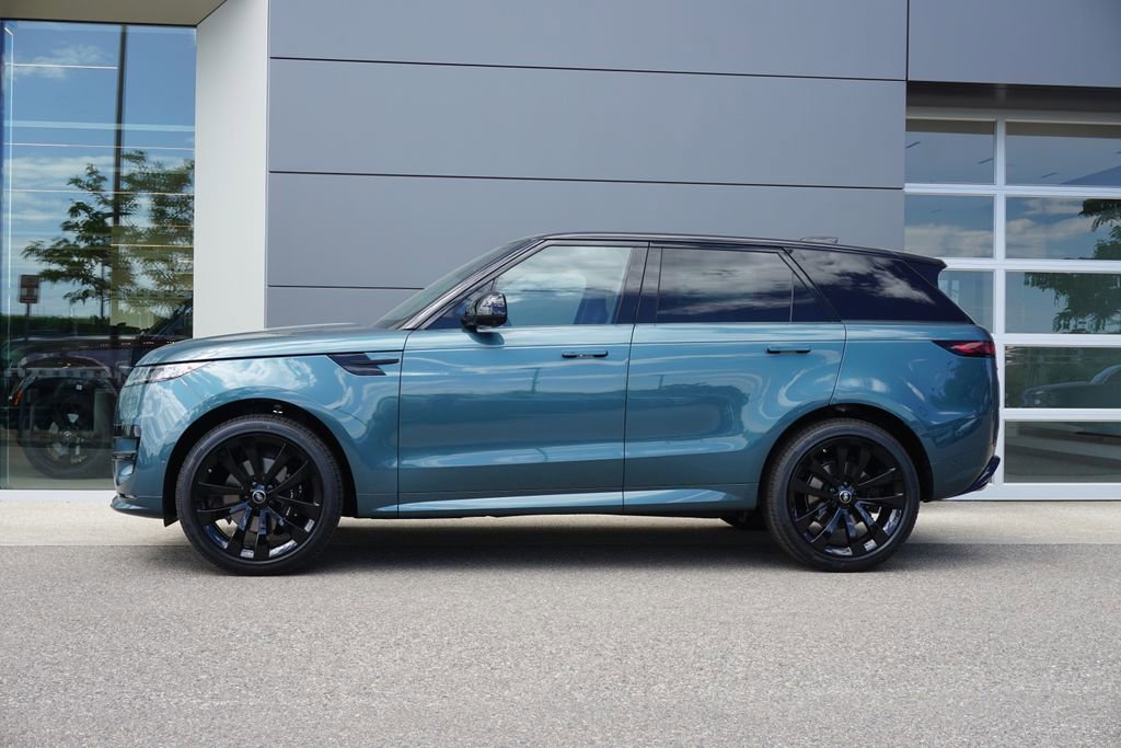 New 2025 Land Rover Range Rover Sport Dynamic SE image 8