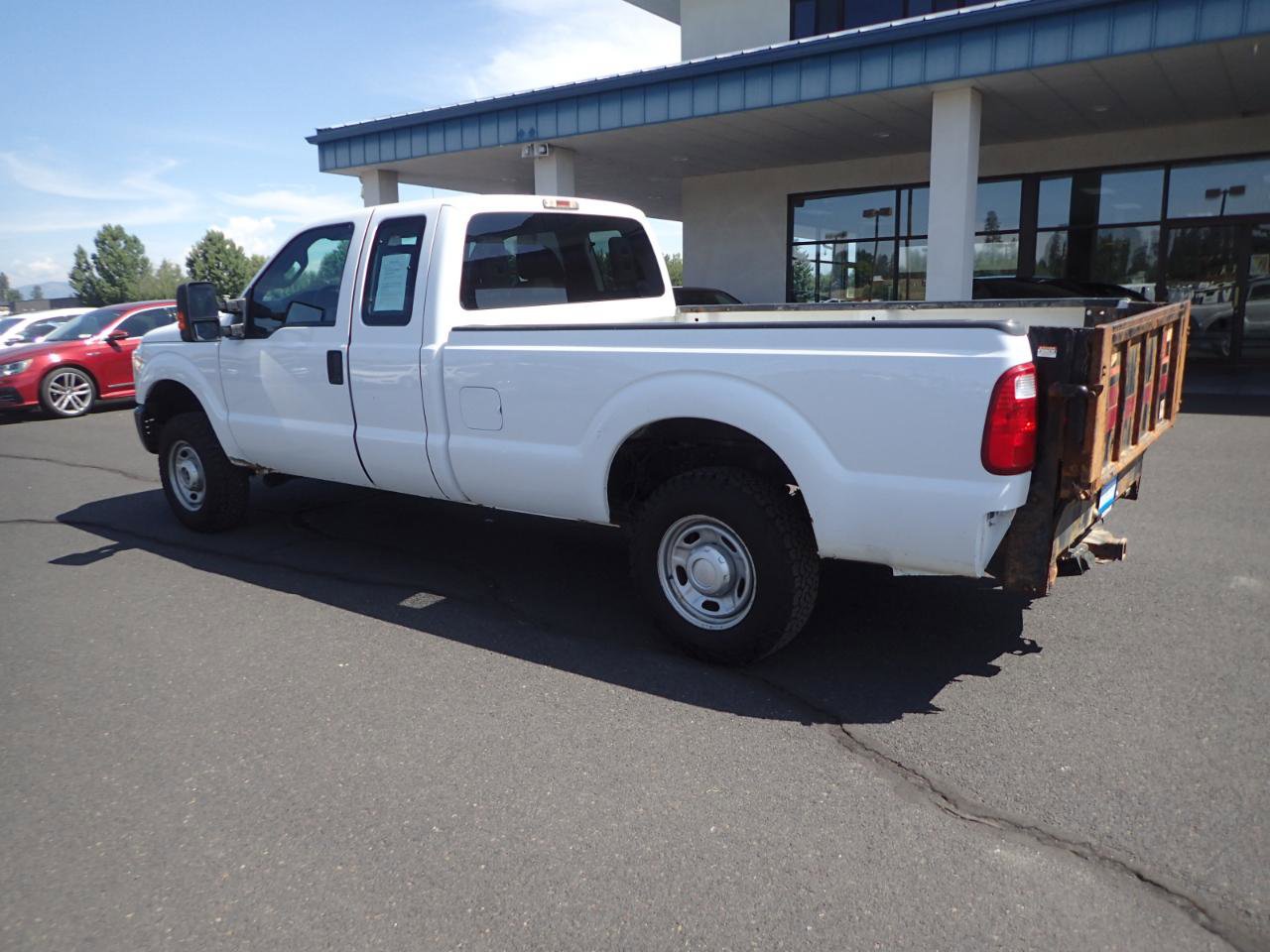 Used 2016 Ford F250 XL w/ Power Equipment Group image 3