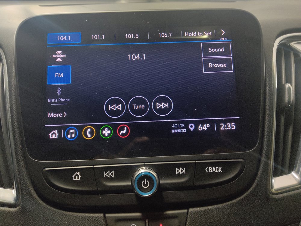 Used 2021 Chevrolet Malibu LT FWD image 25